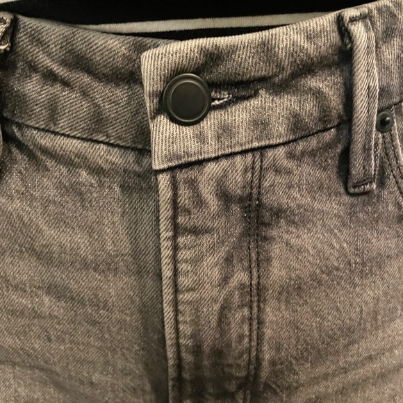 Good American jeans the weekender distressed raw hem gray black size 26 - Picture 2 of 6